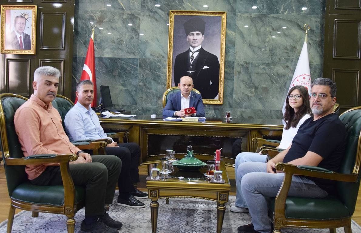 LGS TÜRKİYE BİRİNCİSİNDEN ÇAN KAYMAKAMINA ZİYARET