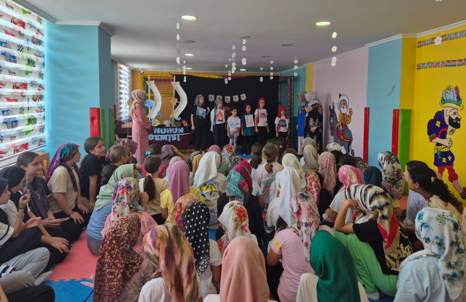 ÇAN MERKEZ METİN ARSLAN KUR’AN KURSU’NDA AŞURE PROGRAMI 