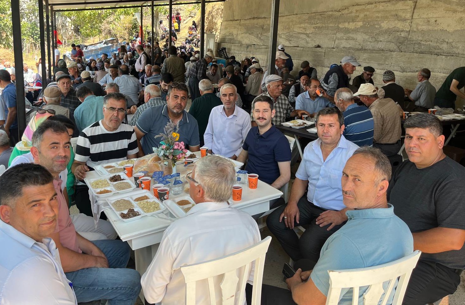 KAYMAKAM İRDELP, SUUÇTU KÖY HAYRINA KATILDI