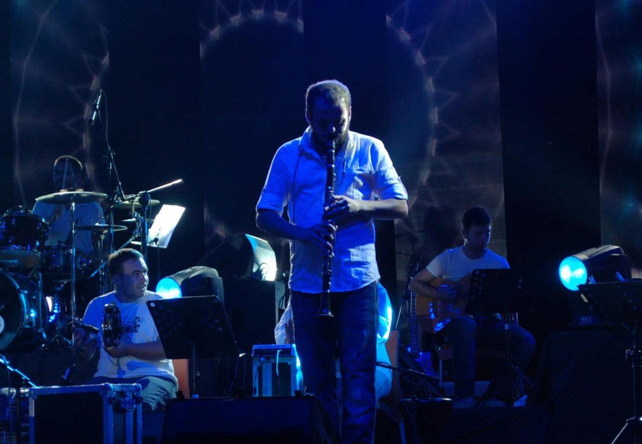 BÖLGENİN HÜSNÜ ŞENLENDİRİCİ’Sİ: OZAN KARADEMİR…-VİDEOLU ÖZEL HABER