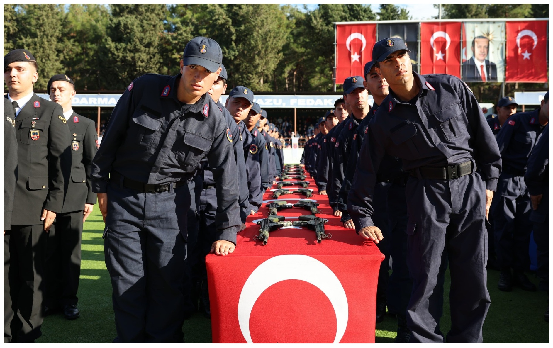 2005/3 TERTİP ACEMİ ERLER YEMİN ETTİ