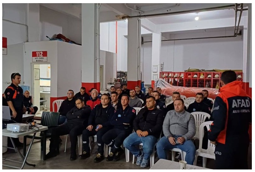 AFAD’TAN ÇAN’DA İTFAİYE VE KURTARMA EKİBİNE EĞİTİM