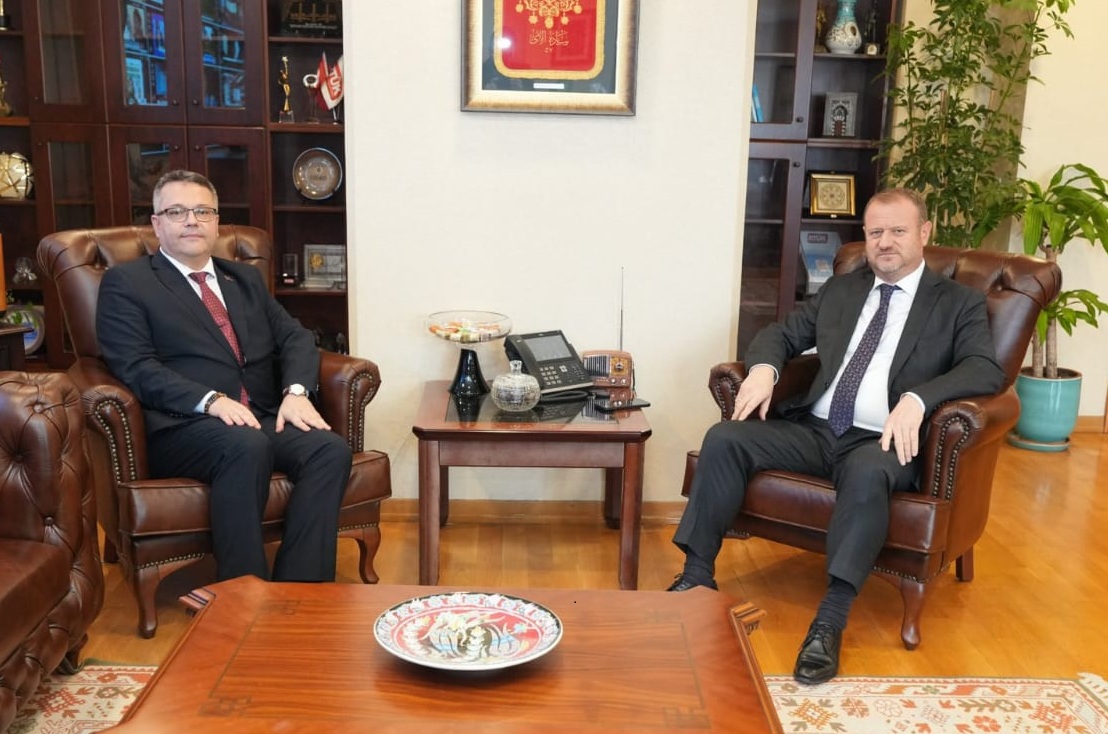 ÖNCE RTÜK BAŞKANINA, ARDINDAN OPERA, TİYATROLAR VE GÜZEL SANATLAR GENEL MÜDÜRLERİNE ZİYARET