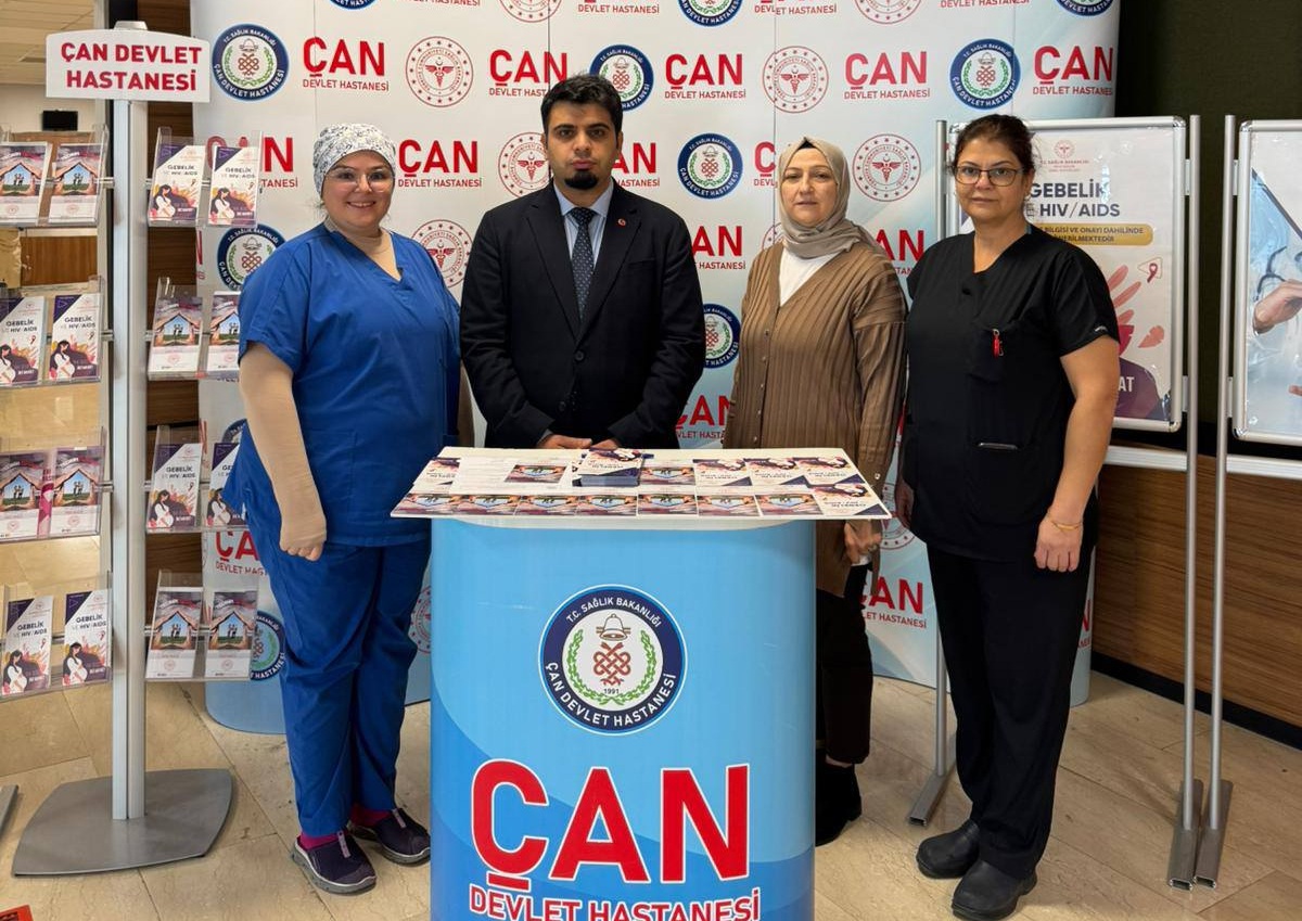 ÇAN DEVLET HASTANESİ’NDE DÜNYA AIDS GÜNÜ İÇİN FARKINDALIK ETKİNLİĞİ