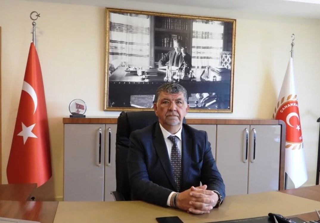 ÇANAKKALE İL GENEL MECLİS BAŞKANI HALİL ERTUĞRUL’DAN 2026 YENİ YIL KUTLAMA MESAJI