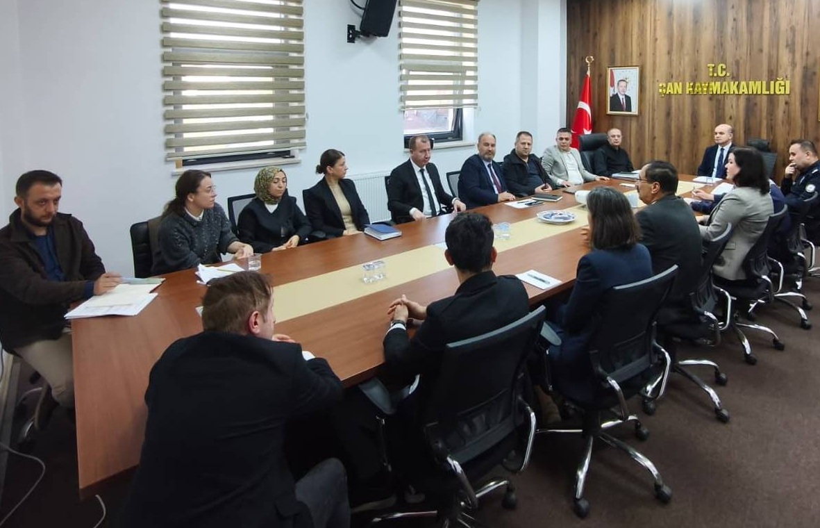 ÇAN’DA KADINA YÖNELİK ŞİDDET, BAĞIMLILIKLA MÜCADELE VE İDARE ŞUBE BAŞKANLARI TOPLANTISI