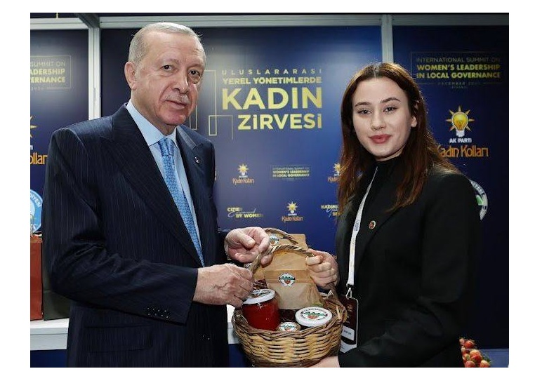 BAŞKAN ÇELİK, CUMHURBAŞKANI ERDOĞAN İLE BİR ARAYA GELDİ