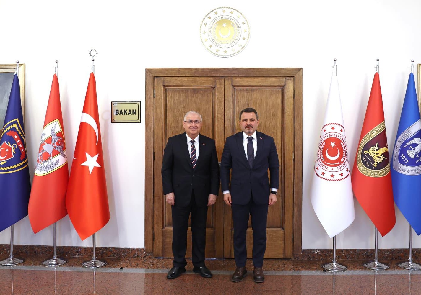 TARİHİ ALAN BAŞKANI KAŞDEMİR’DEN MİLLİ SAVUNMA BAKANI GÜLER’E ZİYARET