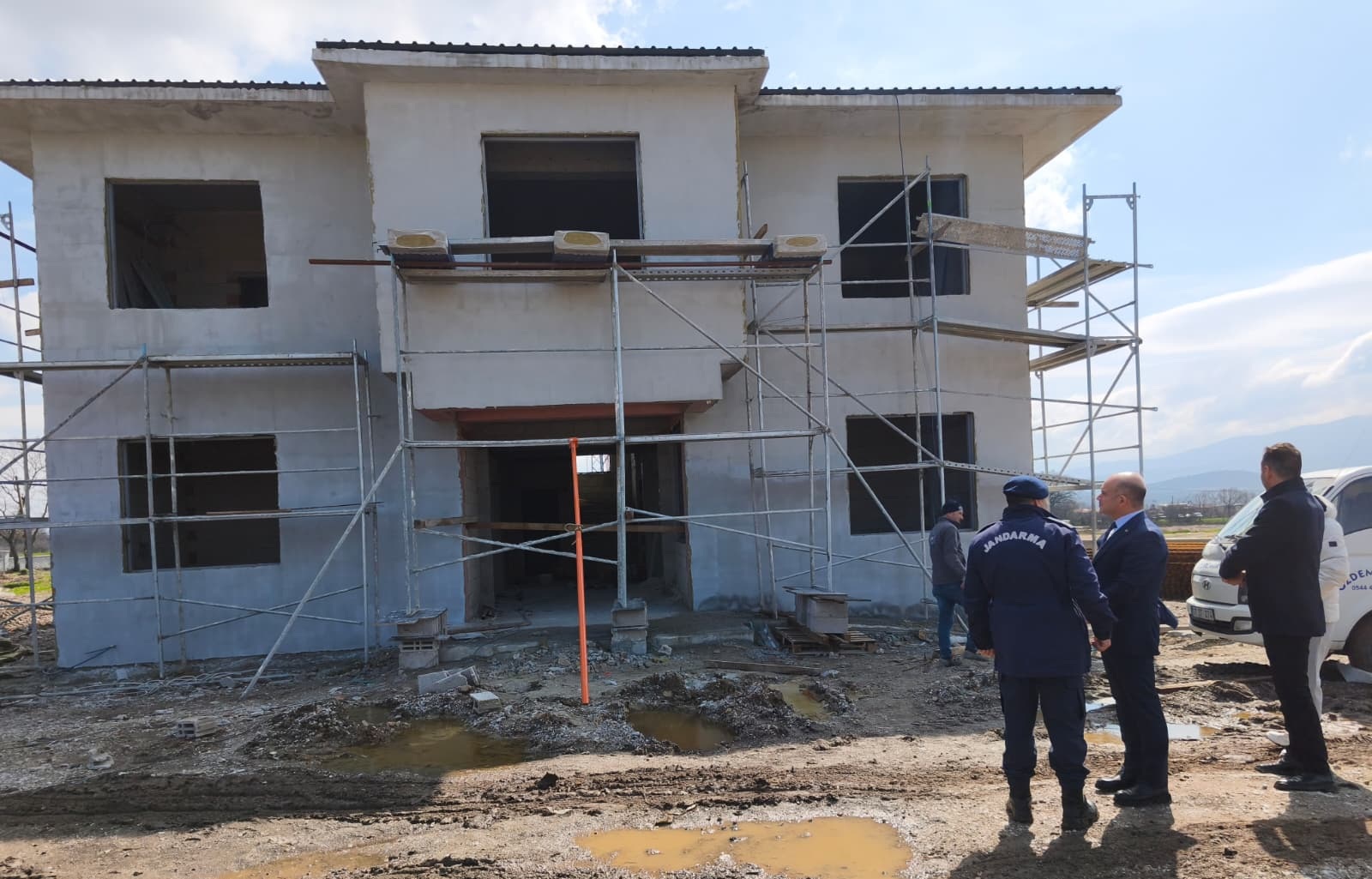 KAYMAKAM NEBİOĞLU’NDAN ÇAN ETİLİ JANDARMA KARAKOLU İNŞAATINDA İNCELEME