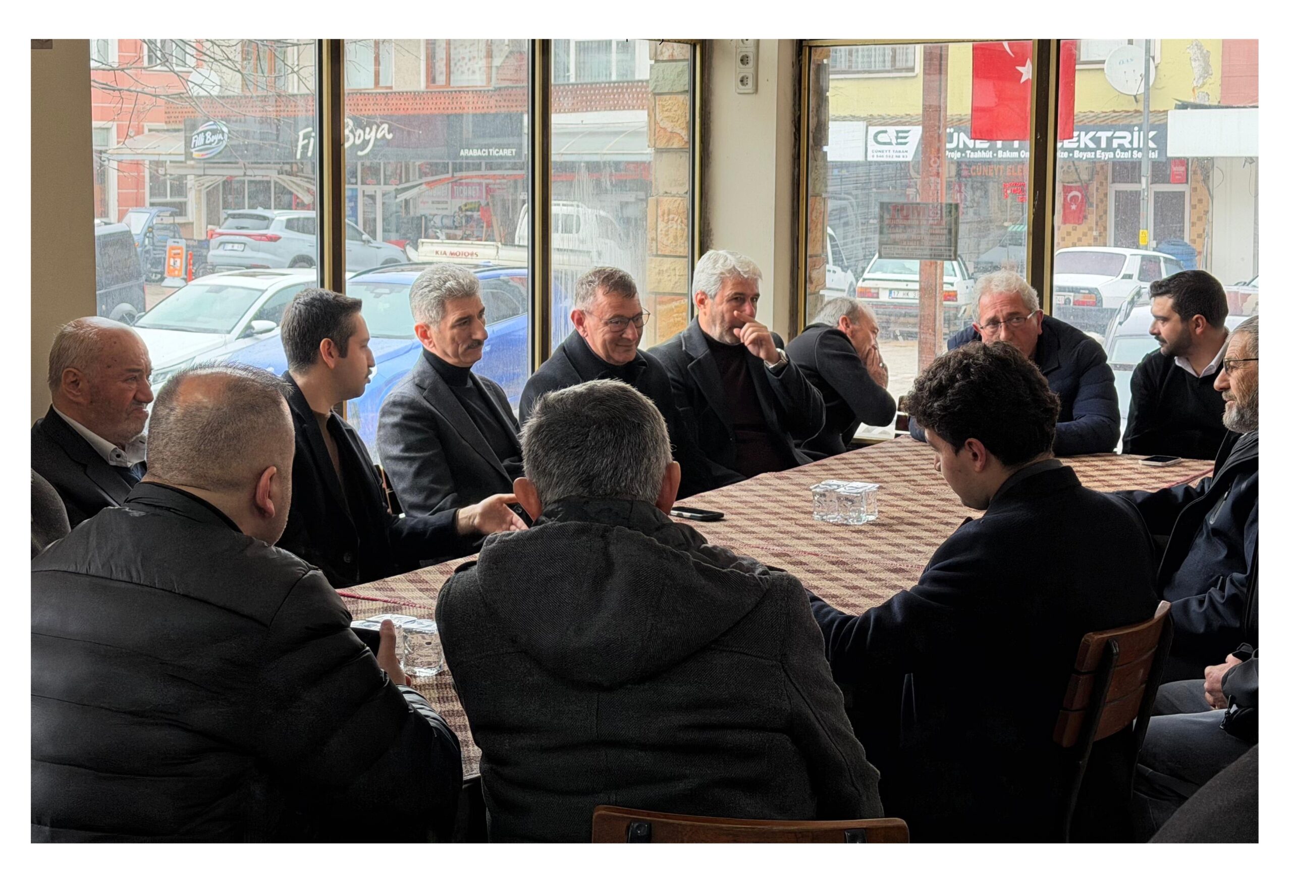 ANAYASA MAHKEMESİ ÜYESİ MUHTEREM İNCE, BAYRAMDA MEMLEKETİ YENİCE’YE GELDİ