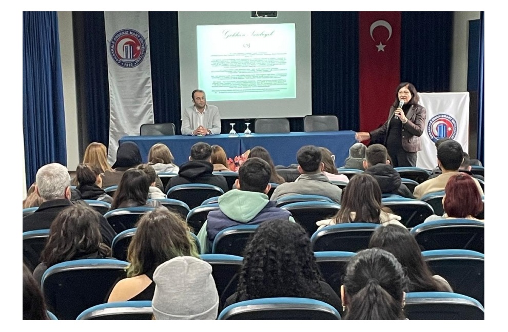 YAZAR SARIBIYIK’DAN MEZUN OLDUĞU YENİCE MYO’DA DEPREM SEMİNERİ