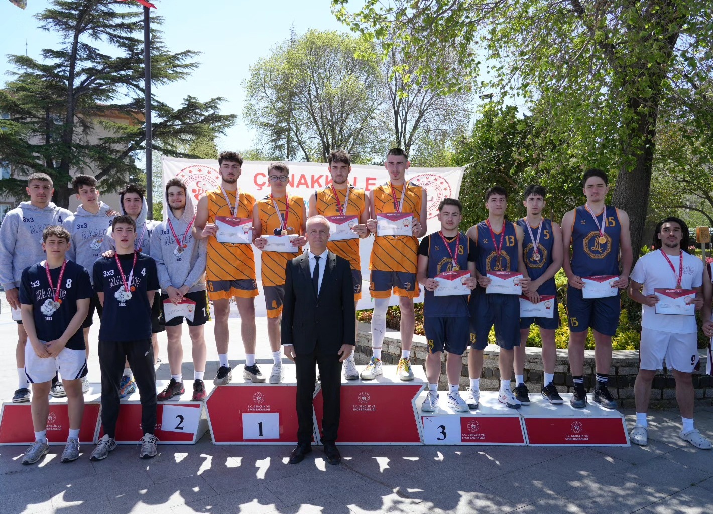 OKUL SPORLARI 3×3 BASKETBOL GENÇLER GRUP YARIŞMALARI ÇANAKKALE’DE YAPILDI