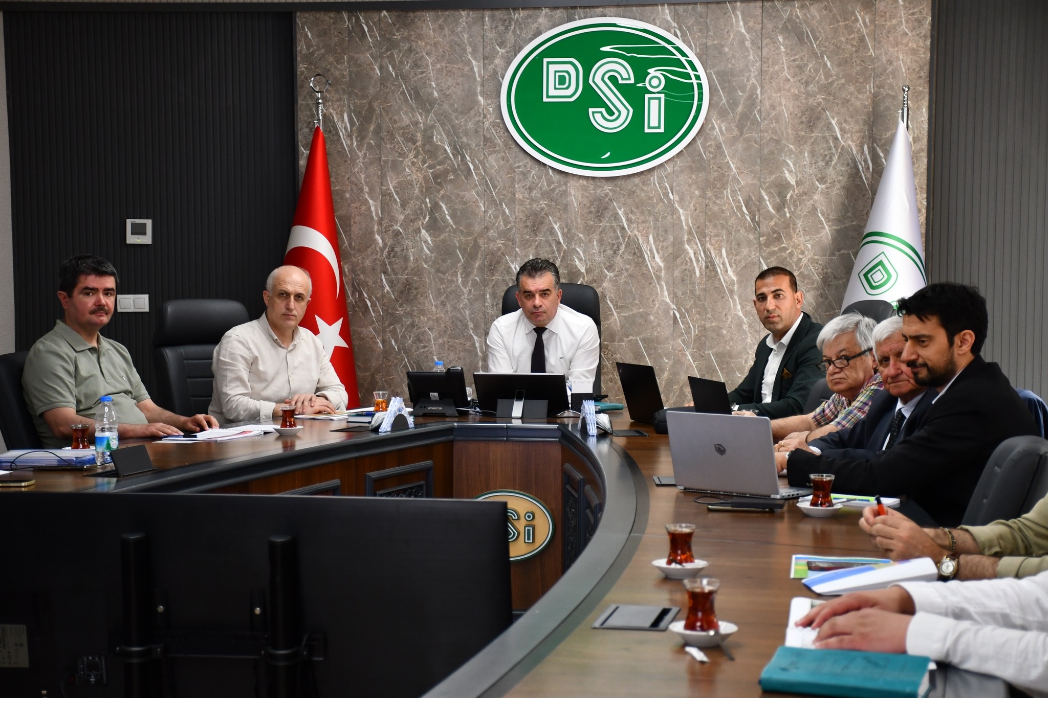 DSİ’DEN BAYRAMİÇ, EZİNE VE KUMKALE OVALARI SULAMALARI DEĞERLENDİRME TOPLANTISI