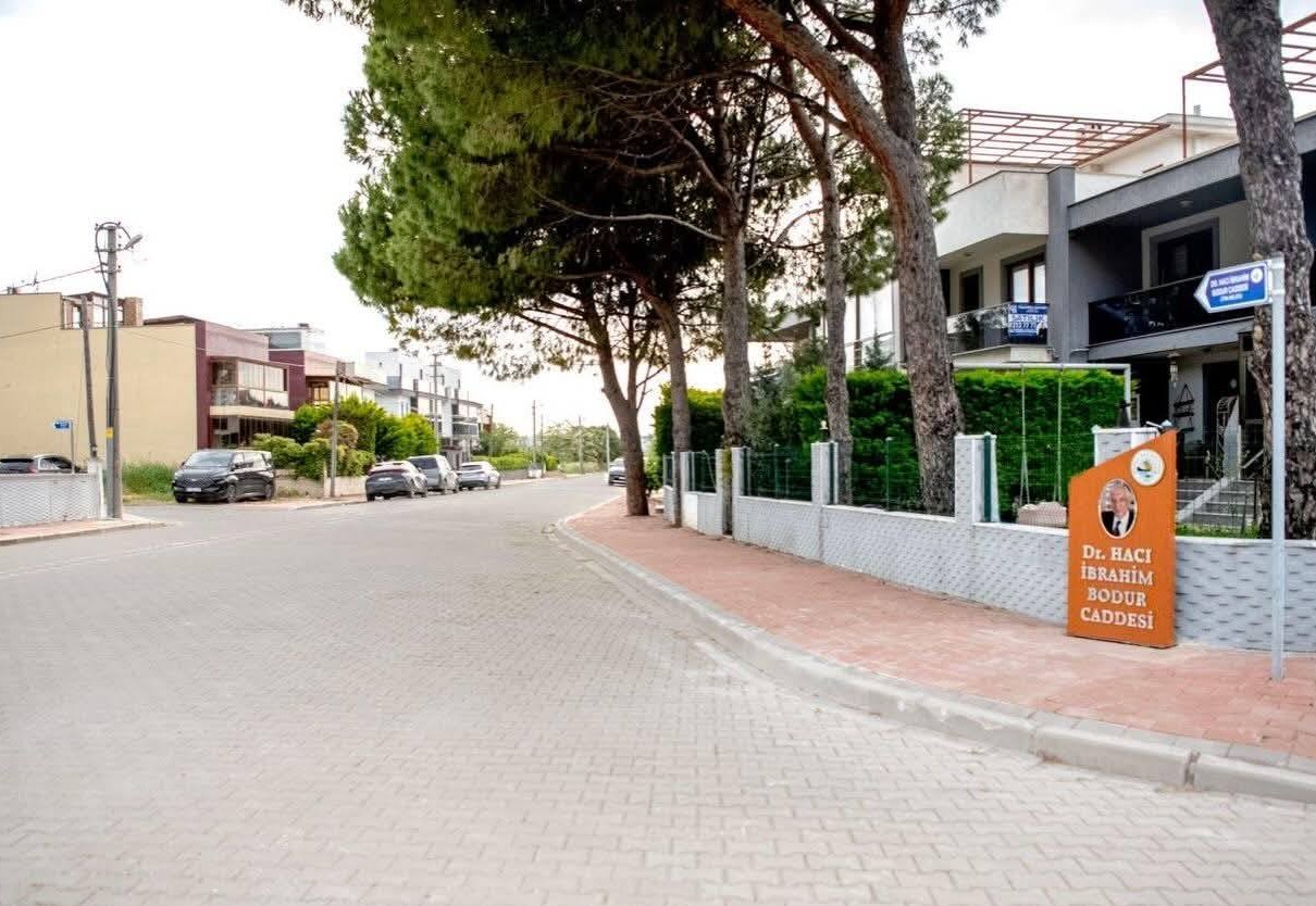 KEPEZ’DE BİR CADDEYE HACI İBRAHİM BODUR’UN ADI VERİLDİ