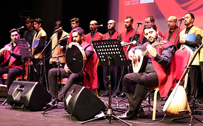 Musiki Ruhun ve Dindarlığın Gıdasıdır-1