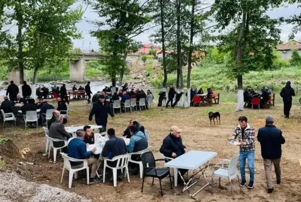 Köy Hayırları ve Unutulan Gezekler: Sofralardan Taşan Bir Medeniyet