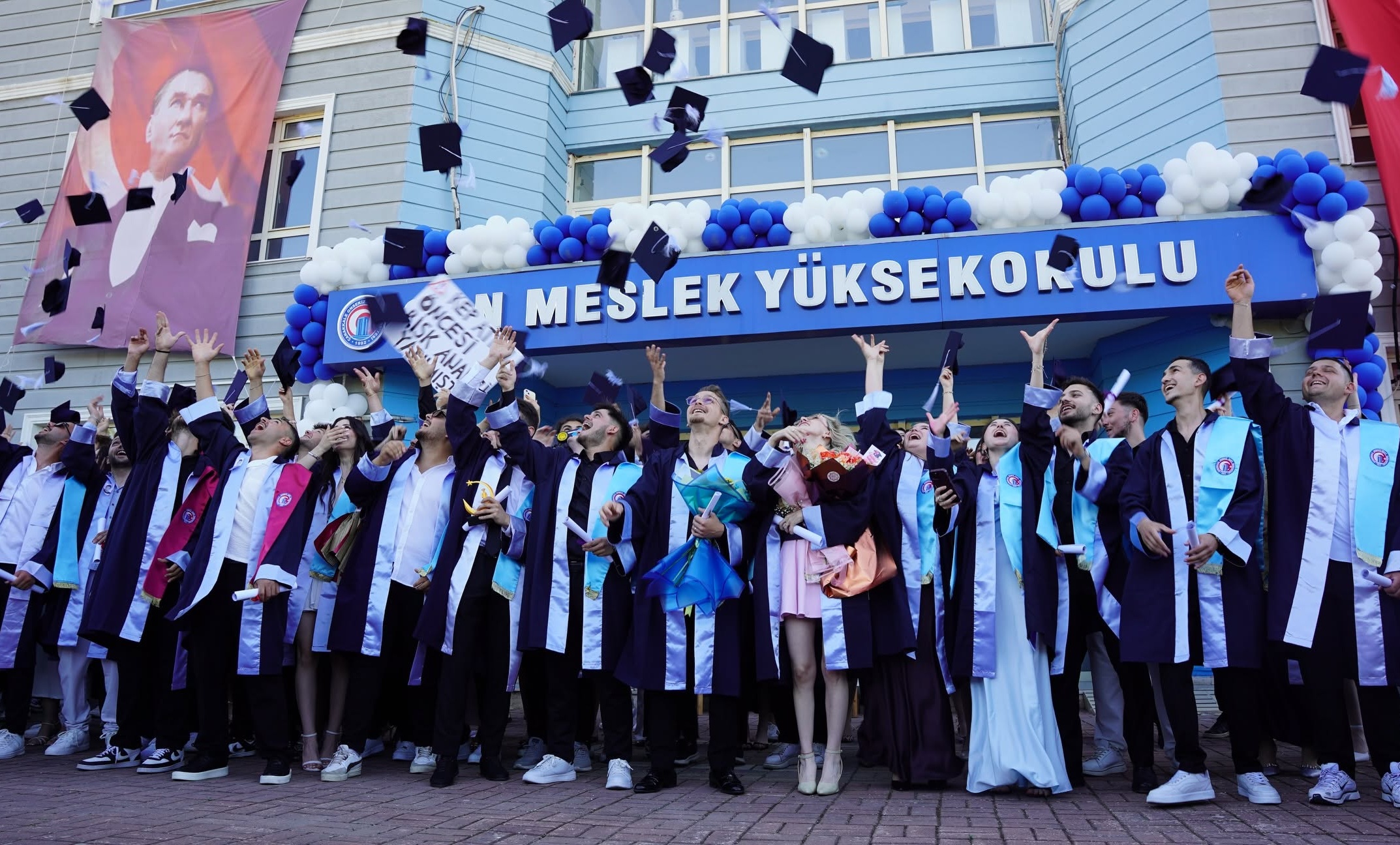 ÇAN’DA UYGULAMALI BİLİMLER FAKÜLTESİ İLE MYO’DA MEZUNİYET TÖRENİ