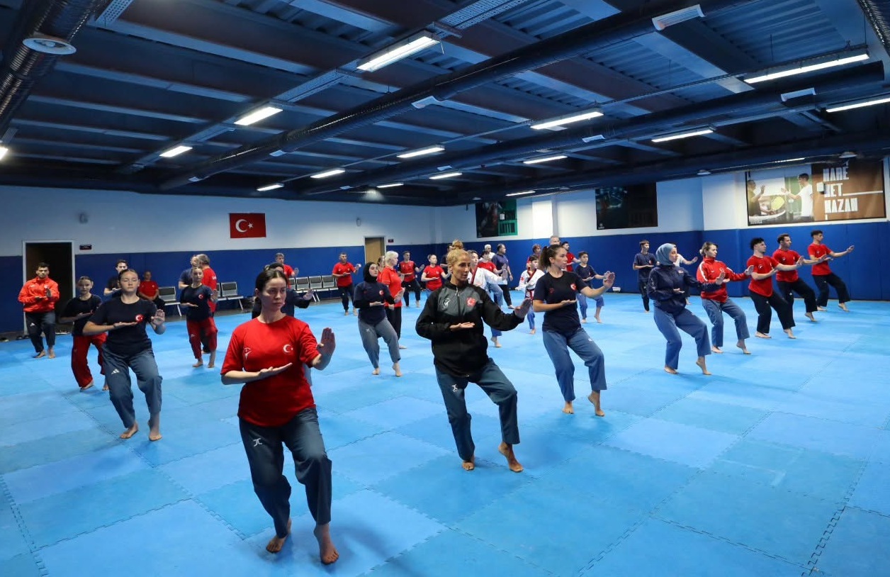 TAEKWONDO POOMSAE MİLLİ TAKIM HAZIRLIK KAMPI ÇANAKKALE’DE YAPILIYOR